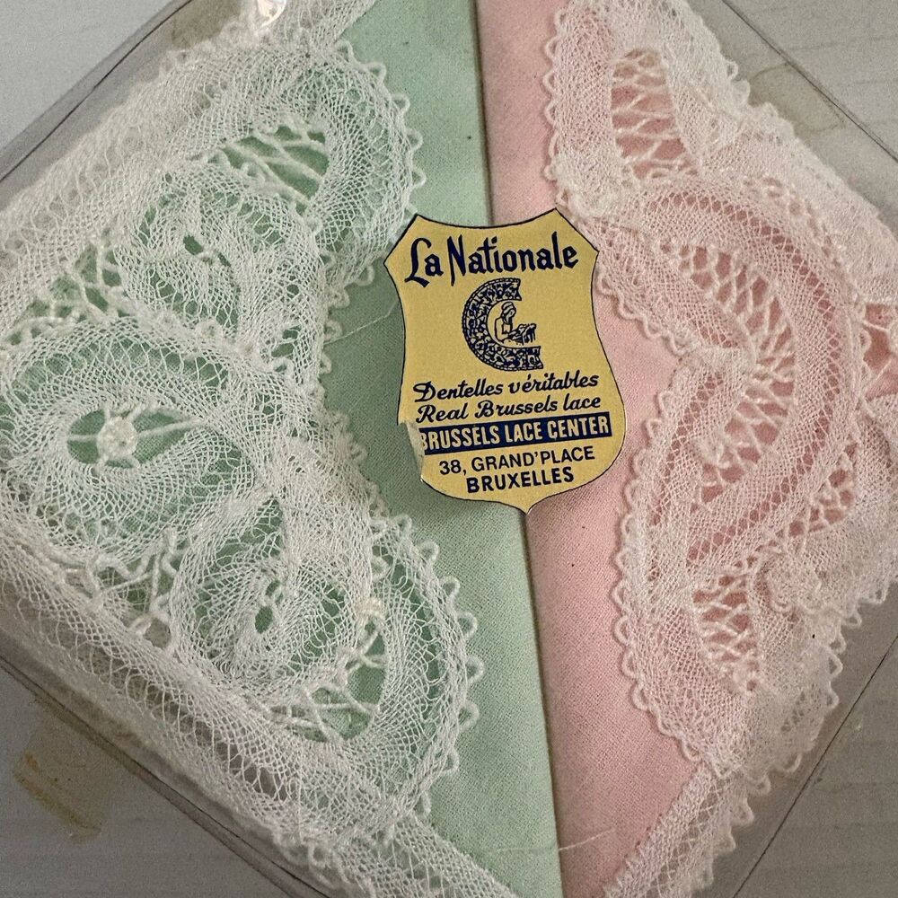 VTG La Nationale Handkerchiefs (2) NEW Boxed Pastel Pink & Green w/Lace Belgium - Picture 5 of 6